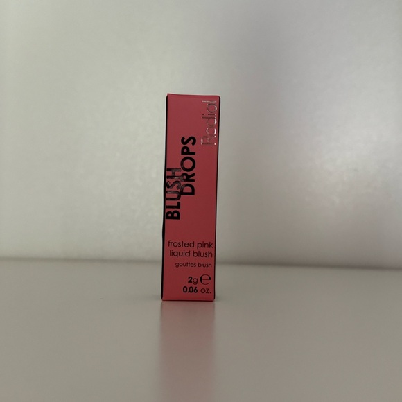 RODIAL Blush Drops in Frosted Pink - Picture 6 of 9